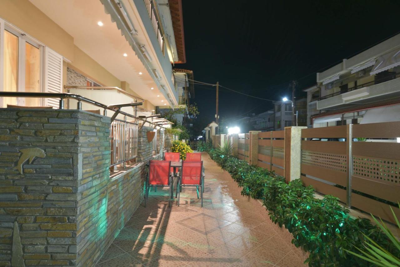 Elenas Apartments Sarti Exterior foto