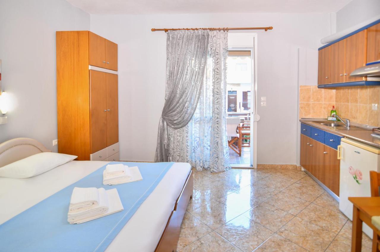 Elenas Apartments Sarti Exterior foto